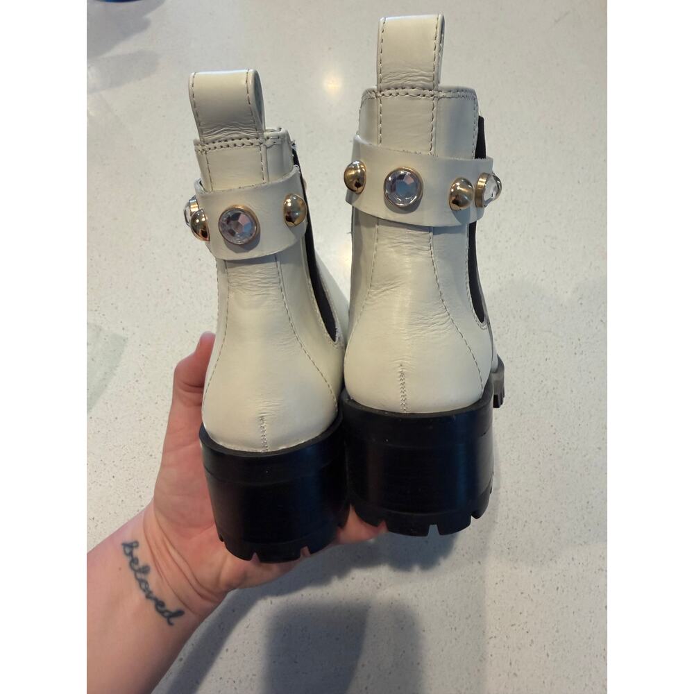 Karl Lagerfeld Porshay studded Lug Sole Leather Booties 5.5 - Picture 6 of 6